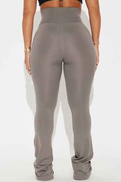 Pantalón de Yoga de Cintura Alta con Detalles Contraste - Image 10