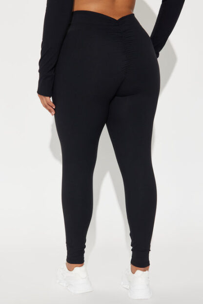 Calza Deportiva Super Suave y Elástica con Detalle Fruncido - Image 8