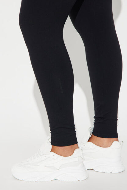 Calza Deportiva Super Suave y Elástica con Detalle Fruncido - Image 7